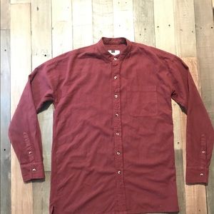 Men’s Maroon TopMan Button Down